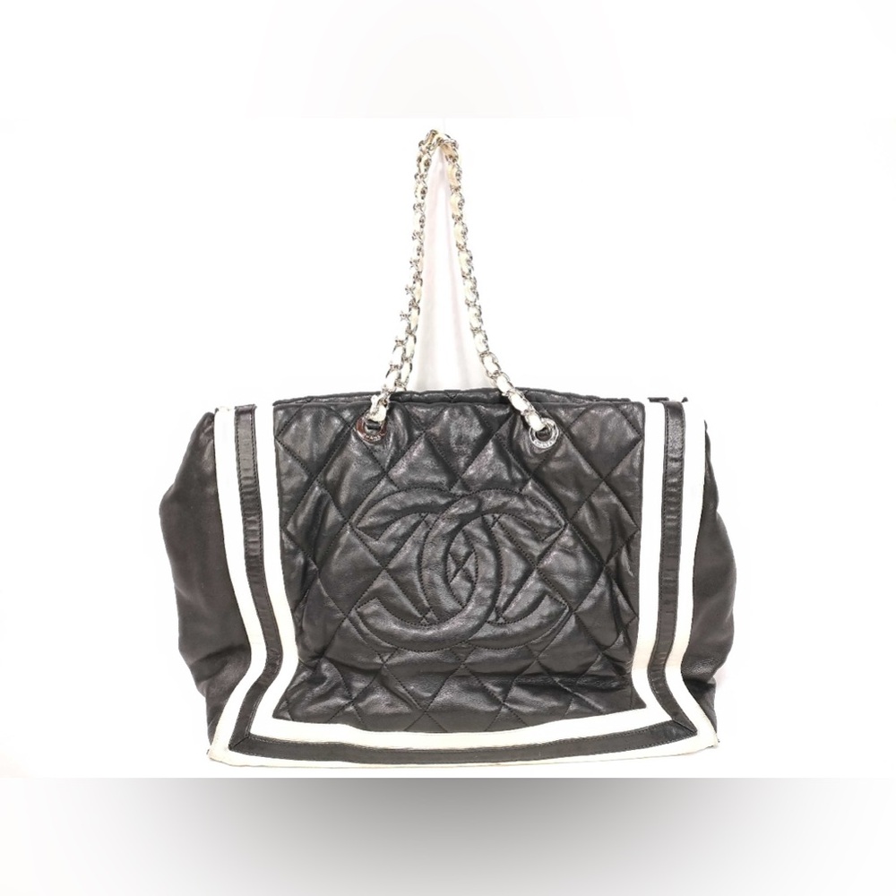 586 CHANEL Chanel Chain Tote Bag Matlasse Deca Coco Tote Bag